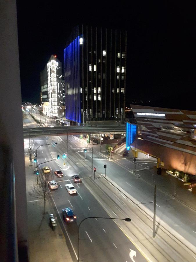Apartment@96 Adelaide Exteriör bild
